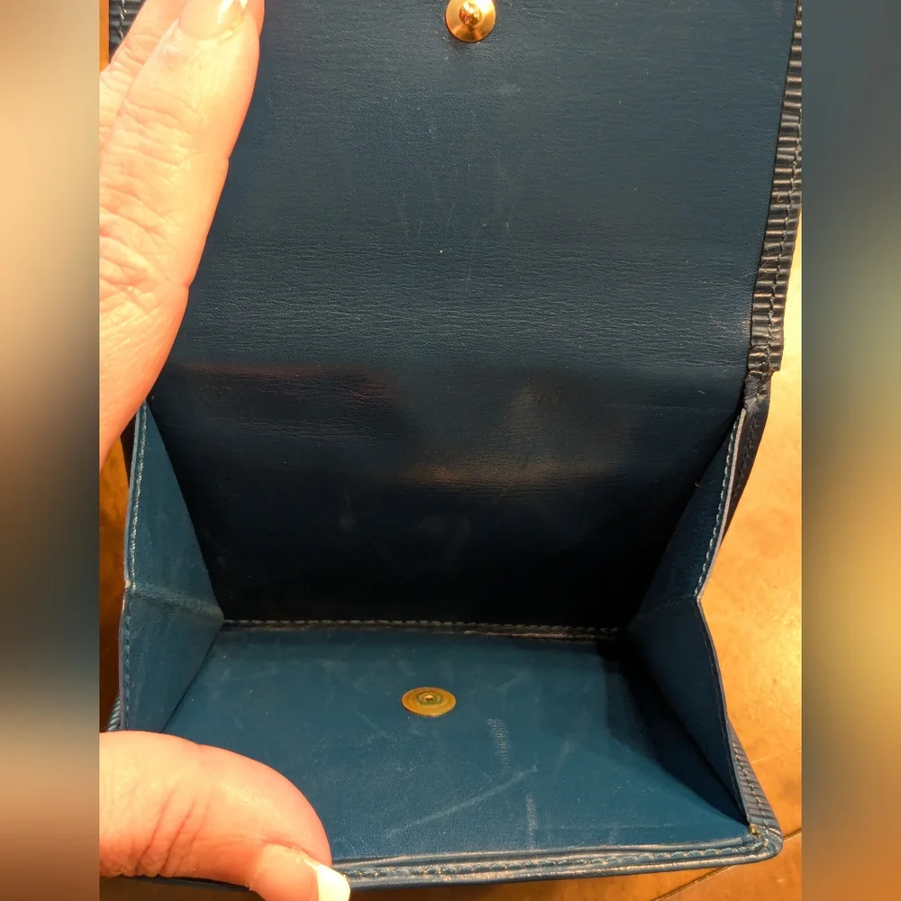 Louis Vuitton Blue Epi Leather Trifold Wallet(Price Is Firm)
